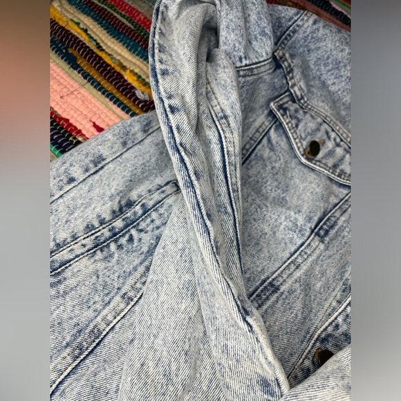 Vintage Acid Wash Denim Jacket | Brilliant Brand | Size M - Picture 9 of 10
